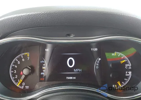 2019 Jeep Grand Cherokee Altitude 4X4 z USA, uszkodzony, nr VIN 1C4RJFAG2KC730738